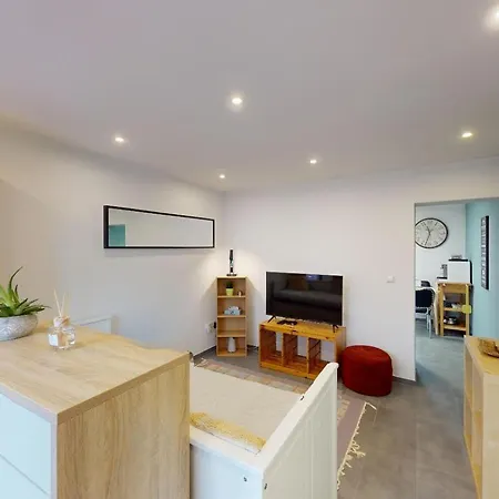 Serenity Entree Privee Au Calme Jardin