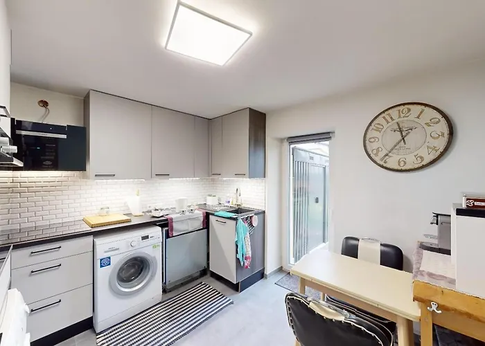 Serenity Entree Privee Au Calme Jardin * Bertrange