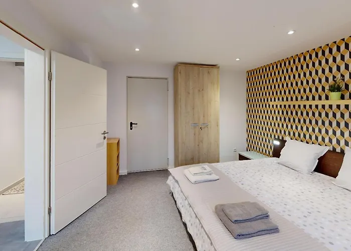 Serenity Entree Privee Au Calme Jardin